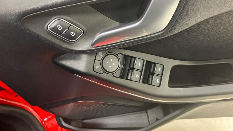 Ford Fiesta 1.0 EcoBoost Hybrid mHEV 125 ST-Line 5dr Auto Petrol Hatchback